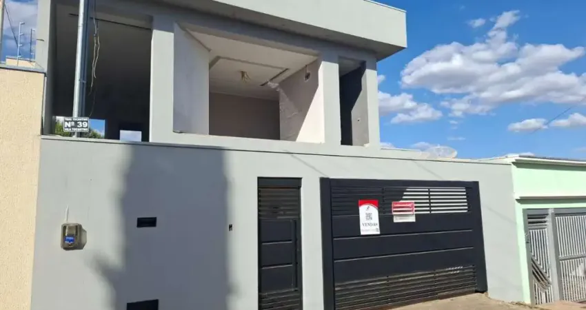 Casa com 3 quartos à venda na Tocantins, 39, Setor Central, Anápolis