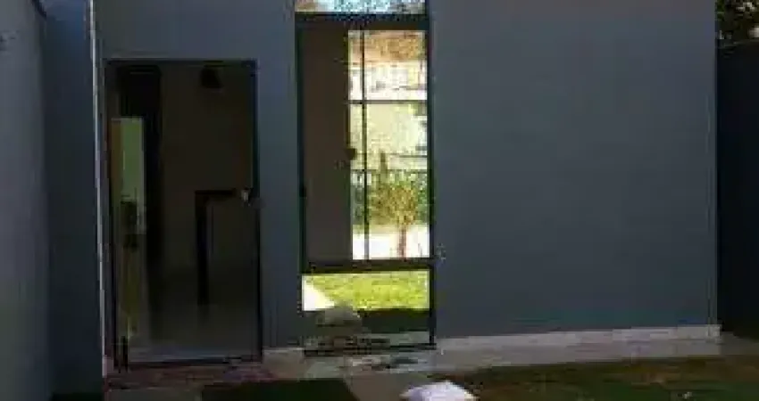 Casa 3 quartos e 2 banheiros localizada em Lagoa Santa, MG.
