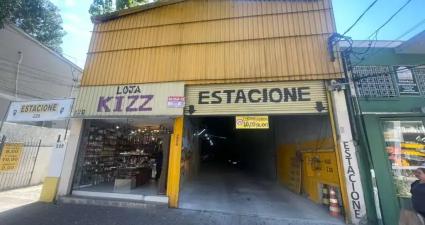 Galpão comercial com pé-direito de 7m em santana: 500m² próximo do metrô