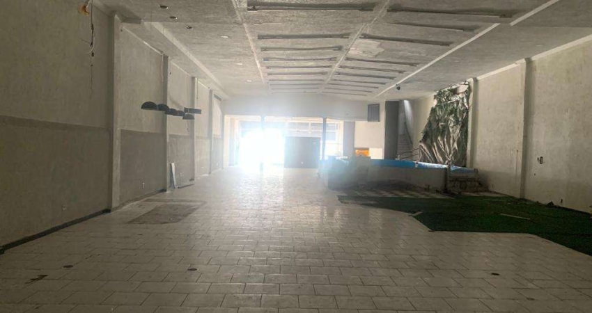 Barracão / Galpão / Depósito à venda na Avenida Água Fria, 0001, Água Fria, São Paulo