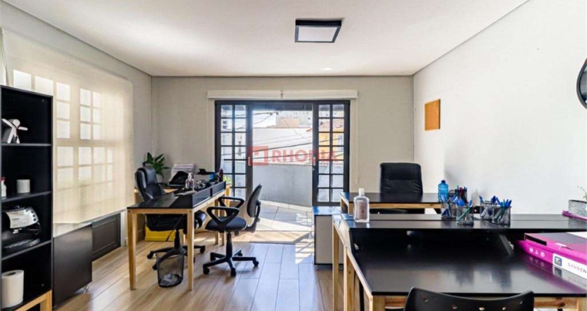 Casa com 1 quarto para alugar na Avenida Professor Alfonso Bovero, 807, Perdizes, São Paulo