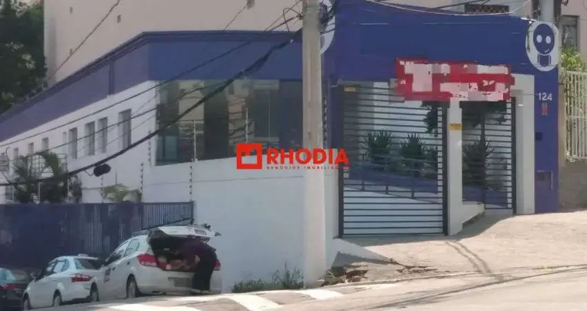 Oportunidade única em aclimação: galpão/depósito/armazém com renda, 10 banheiros e 12 vagas de garagem!