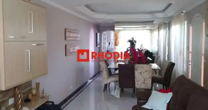 Sobrado à venda com 480m² , 03 dormitórios, 1 suíte , 8 vagas de garagem e piscina bairro agua fria zona norte sp