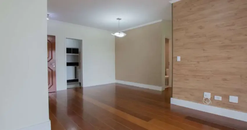 Apartamento de 3 dormitórios, sendo 1suíte, alto padrão na vila nova conceição, ótimo estado, pronto para morar