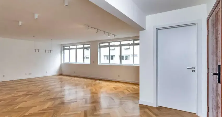 Apartamento de 3 dormitórios sendo 2 suítes, 158m², reformado, localização jardim paulista