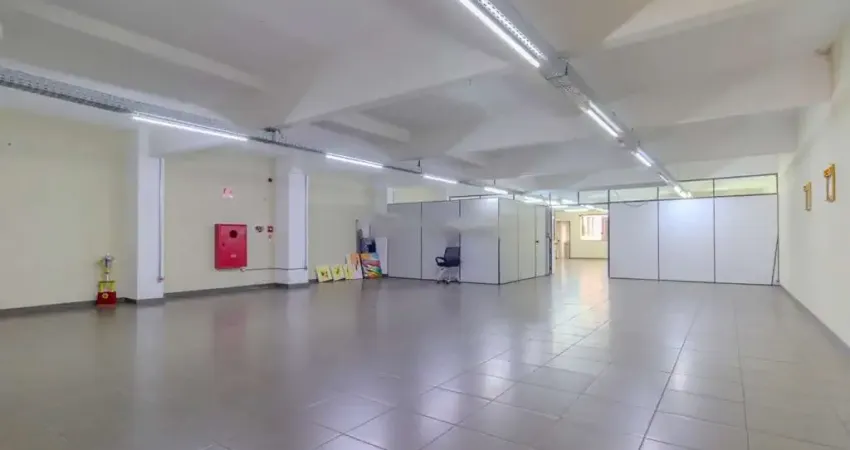 Ponto comercial para alugar na Rua Faustolo, 1926, Lapa, São Paulo