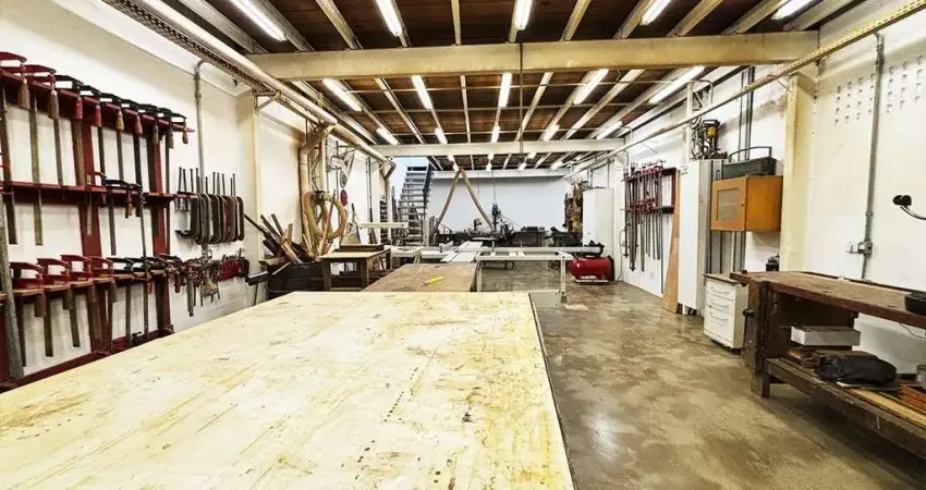 Ponto comercial totalmente reformado e mobiliado com 395m² em pinheiros - zona oeste