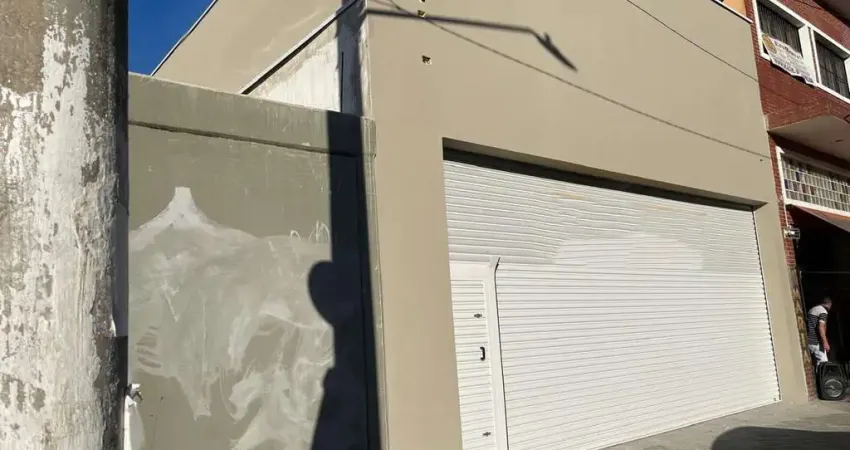 Galpão Comercial Reformado com Vão Livre e Pé Direito Alto à Venda/Locação - Ipiranga - 224m² - São Paulo