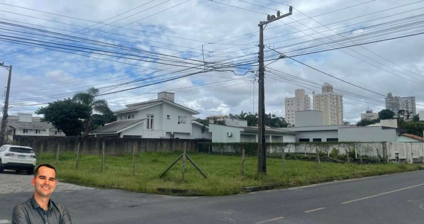 Lote de esquina a Venda 544 m² Bairro Recife - Tubarão/SC