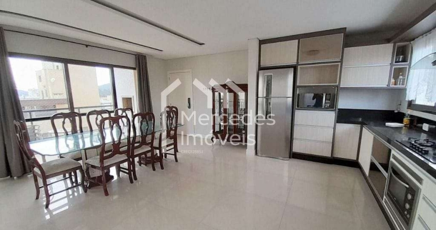 Apartamento com 3 suítes à venda, 145 m² por R$ 1.790.000 - Centro - Itajaí/SC