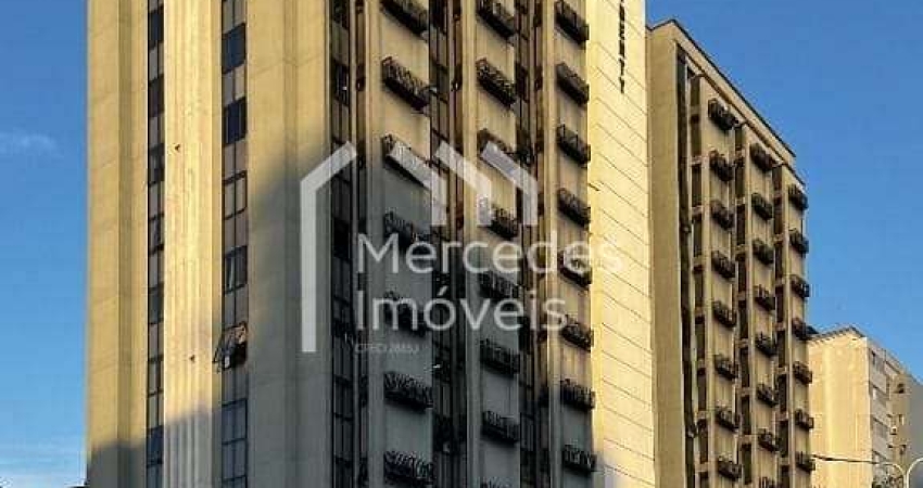 Sala à venda, 47 m² por R$ 320.000,00 - Centro - Itajaí/SC