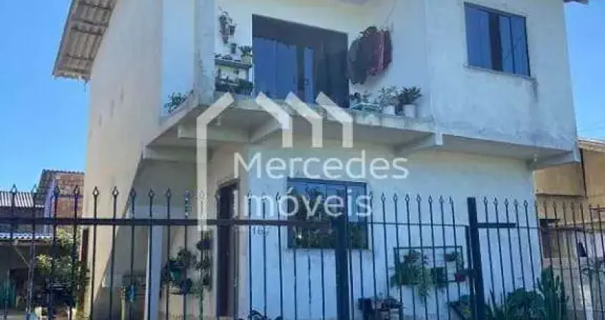 Sobrado com 3 dormitórios à venda, 112 m² por R$ 750.000,00 - Murta - Itajaí/SC