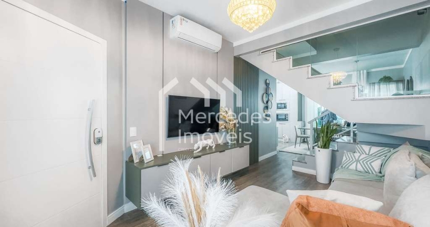 Sobrado  com 3 dormitórios , 164 m² por R$ 1.100.000 - Dom Bosco - Itajaí/SC