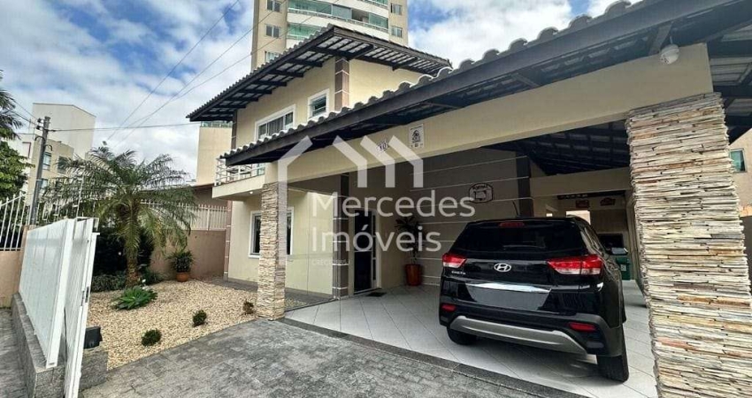 Casa com 1 suíte + 2 quartos à venda, 154 m² por R$ 1.650.000 - Centro - Itajaí/SC