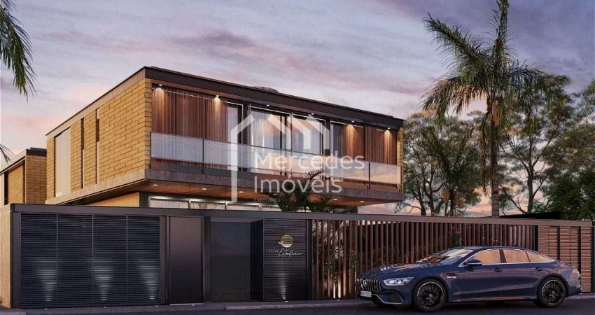 Casa com 4 suítes a 120m da praia  à venda, 344 m² por R$ 10.800.000 - Praia do Estaleiro - Balneár