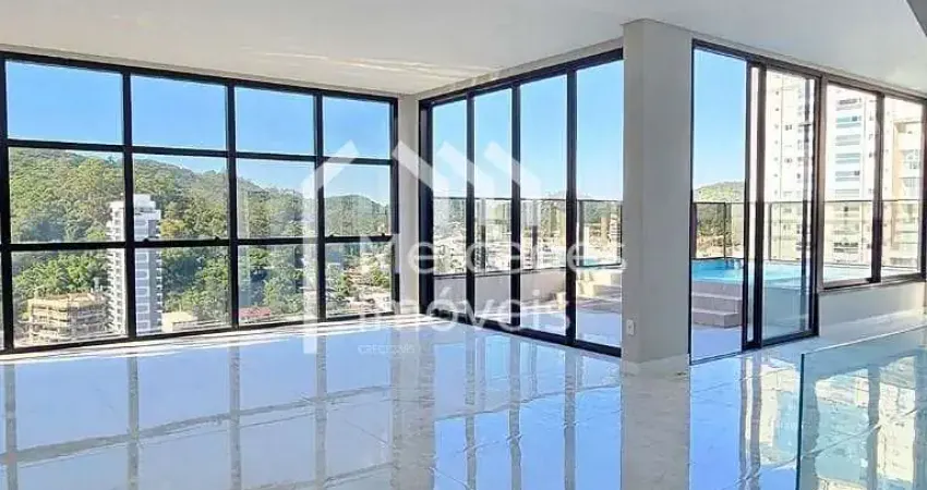 Cobertura Triplex com 3 suítes à venda, 303 m² por R$ 4.750.000 - Fazenda - Itajaí/SC
