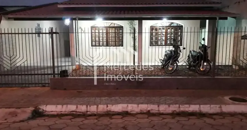 Casa com 2 quartos à venda na Rua Antônio Ramos, 257, São João, Itajaí