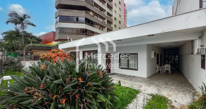 Casa comercial com 3 salas para alugar na Rua João Bauer, 294, Centro, Itajaí