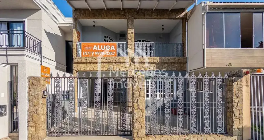 Casa comercial com 4 salas para alugar na Rua Juvenal Garcia, 313, Centro, Itajaí