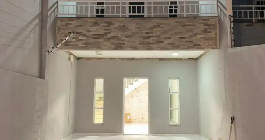 Uma casa duplex, com 6 vagas, 3 quartos (sendo 2 suítes), do lado da av. godofredo maciel, próximo ao posto boa ventura, boa ventura mall e a torre da guarda municipal, mondubim, fortaleza/ce