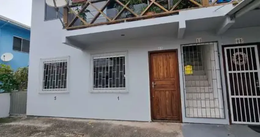 Apartamento - Padrão, para Aluguel em Florianópolis/SC