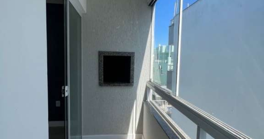 Apartamento - Padrão, para Venda em Florianópolis/SC