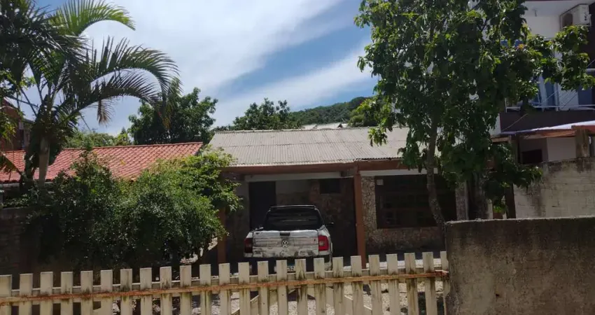 Casa com 2 quartos à venda no Ingleses do Rio Vermelho, Florianópolis 