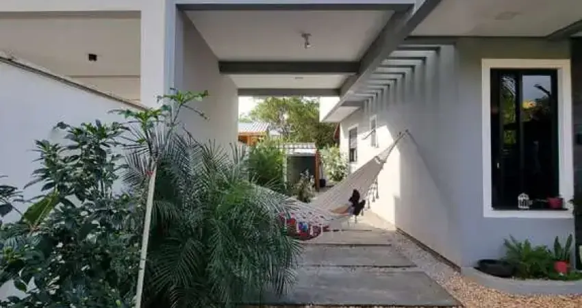 Casa com 3 quartos à venda no São João do Rio Vermelho, Florianópolis 