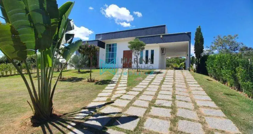 Casa com 4 Quartos à venda, 232 m² por R$ 1.395.000 - Condomínio Estância da Mata - Jaboticatubas/MG