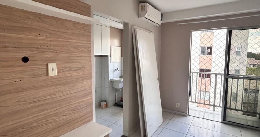 Apartamento com 2 quartos para alugar na Rua Professora Cacilda Pedroso, Alvorada, Manaus