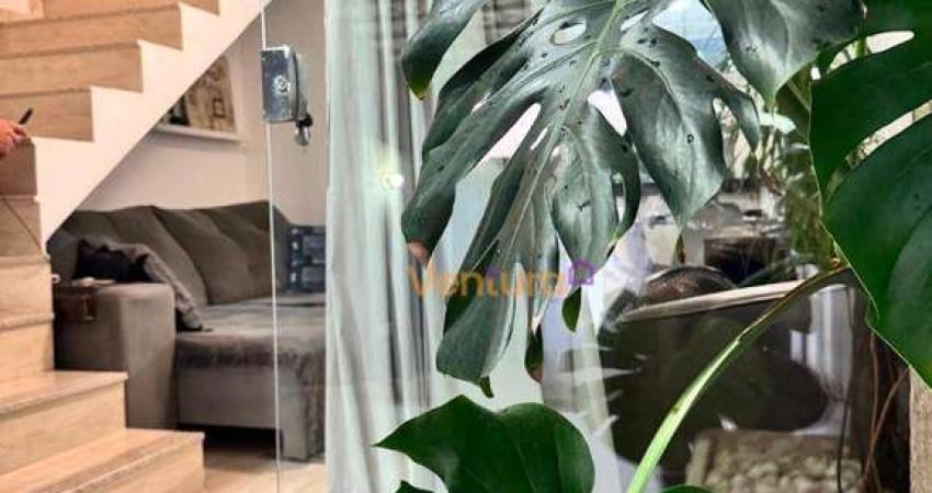Casa Duplex com Suíte e Varanda – Acabamento Impecável em Excelente Localização!