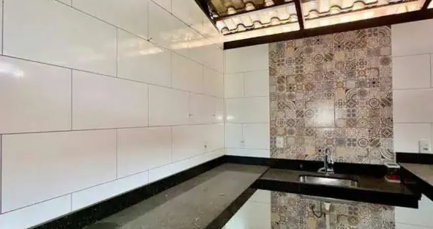 Casa com 3 quartos para alugar na Rua Grão Mogol, Niterói, Betim