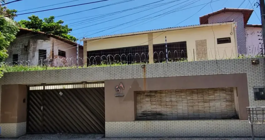 Casa com 5 quartos à venda na Rua Joaquim Emídio de Castro, 51, Parque Manibura, Fortaleza