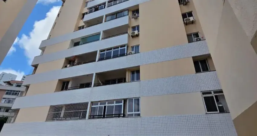 Apartamento 117m, na aldeota, 3 quartos sendo 1 suite, varanda, wc social