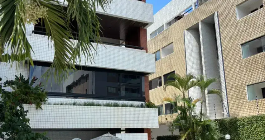 Apartamento 4 suítes em intermares: 172m² de puro luxo, totalmente reformado e a poucos metros da praia!