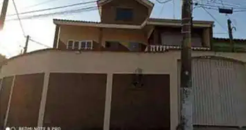 Sobrado com 3 dormitórios à venda, 168 m² por R$ 480.000,00 - Vila Domingues - Votorantim/SP