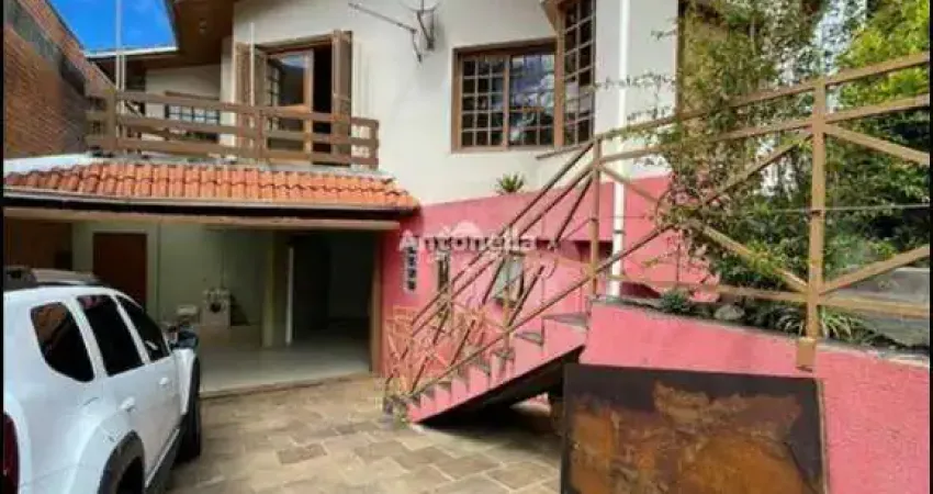 Casa com 5 quartos à venda no Santa Catarina, Caxias do Sul