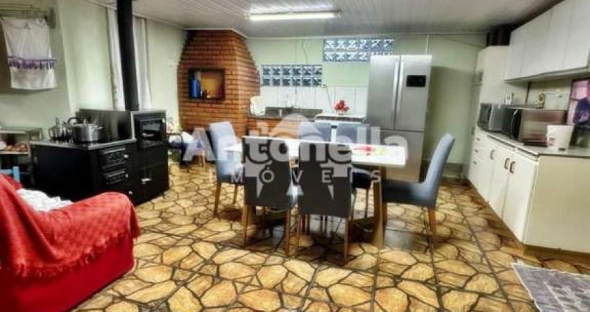 Casa com 4 quartos à venda no Santa Catarina, Caxias do Sul 