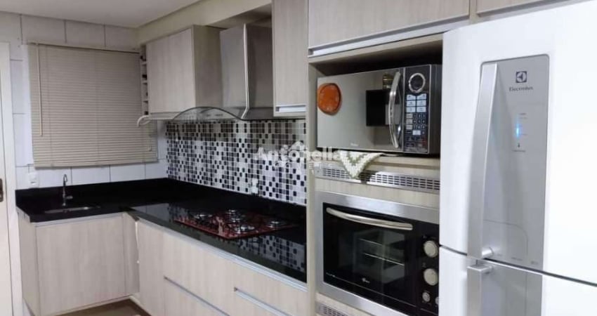 Casa com 2 quartos à venda no São Luiz, Caxias do Sul 