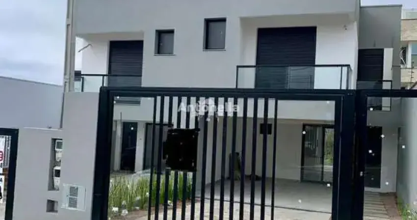 Sobrado em fase final de construção no bairro colina sorriso