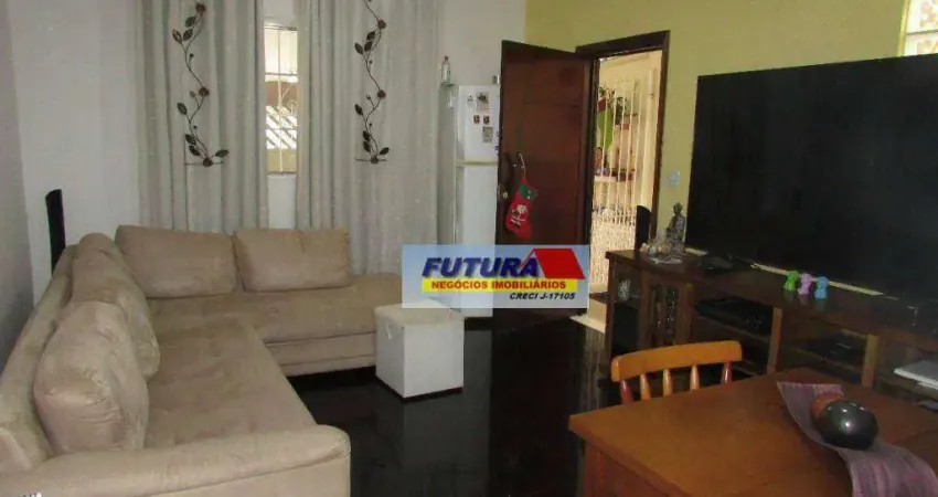 Casa com 3 dormitórios à venda, 131 m² por R$ 435.000,00 - Parque Bitaru - São Vicente/SP