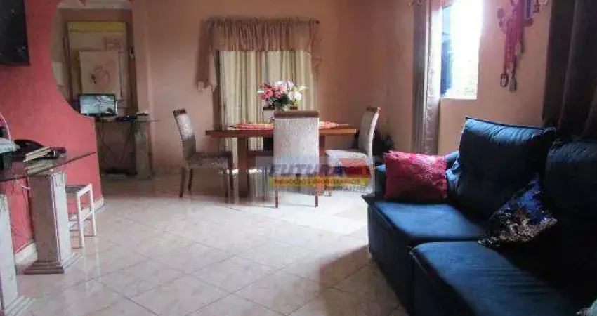 Sobrado com 3 dormitórios à venda, 138 m² por R$ 550.000,00 - Centro - São Vicente/SP