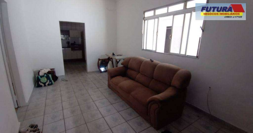Casa com 3 dormitórios à venda por R$ 450.000,00 - Vila Valença - São Vicente/SP