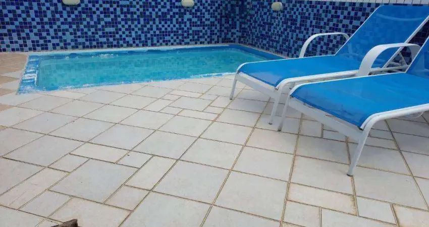Cobertura com 3 dormitórios à venda, 165 m² por R$ 900.000,00 - Itararé - São Vicente/SP