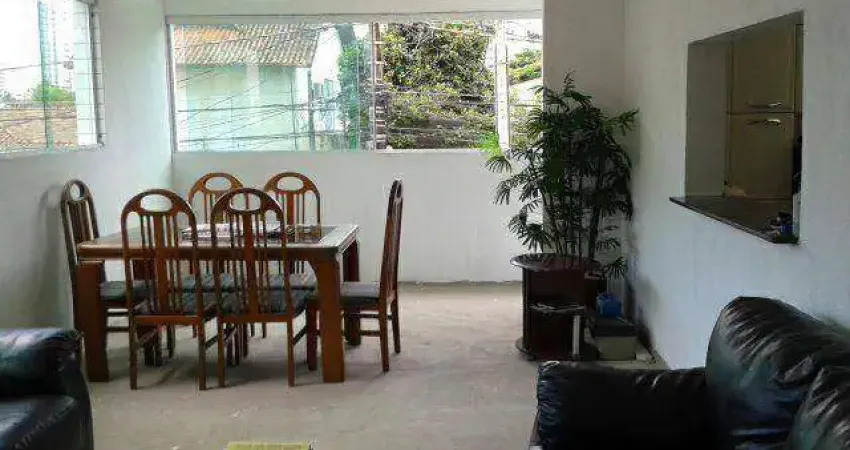 Sobrado com 5 dormitórios à venda, 242 m² por R$ 850.000,00 - Vila Valença - São Vicente/SP