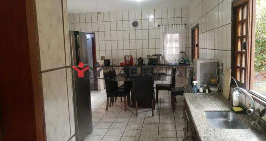 Casa à venda em Jundiaí, Jardim Quintas das Videiras, com 3 quartos, com 185 m²