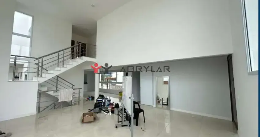 Sobrado para alugar em Jundiaí, Condomínio Reserva da Serra, com 4 suítes, com 317 m²