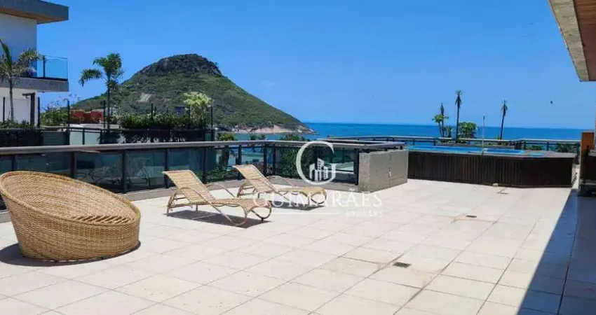 Cobertura Linear de 456m² com Vista Mar no Recreio dos Bandeirantes