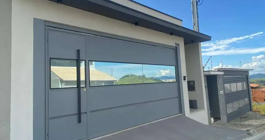 Belo imóvel a venda em bairro residencial Vila Verde-Bragança Paulista-SP