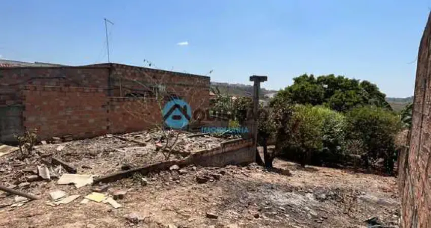 Terreno à venda em São João, Betim 
